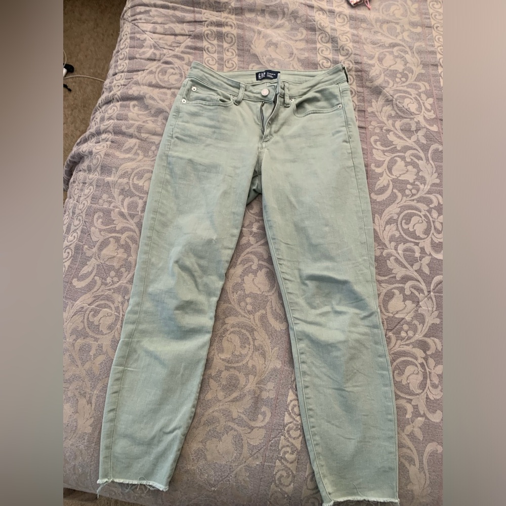 Gap Denim 28 Regular Curvy Leggings. 24 1/2 in inseam